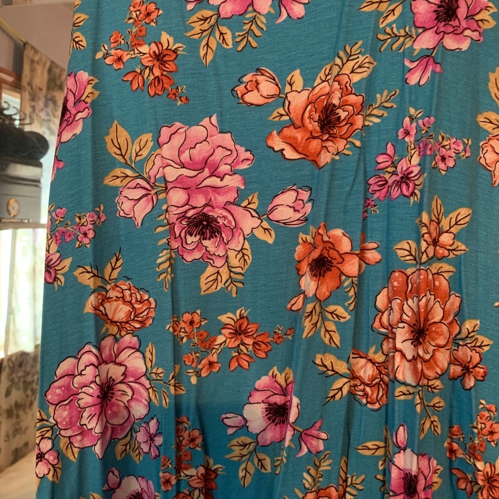 Flowered tank top